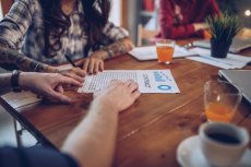 Contrats à durée déterminée en Bretagne